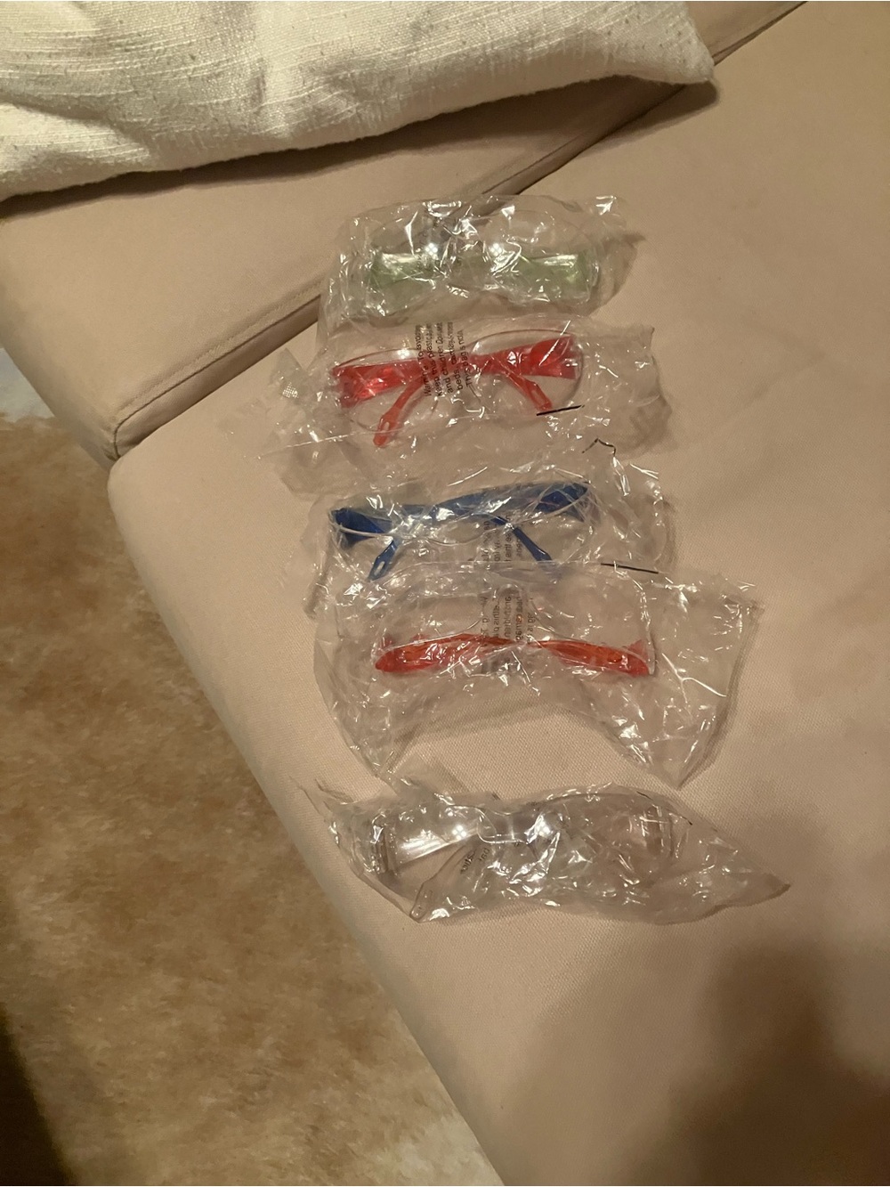 Clear protective glasses